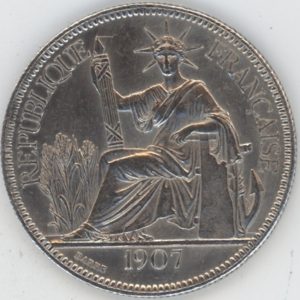 Indochine Française 1 piastre de commerce 1907 A (ss) en argent